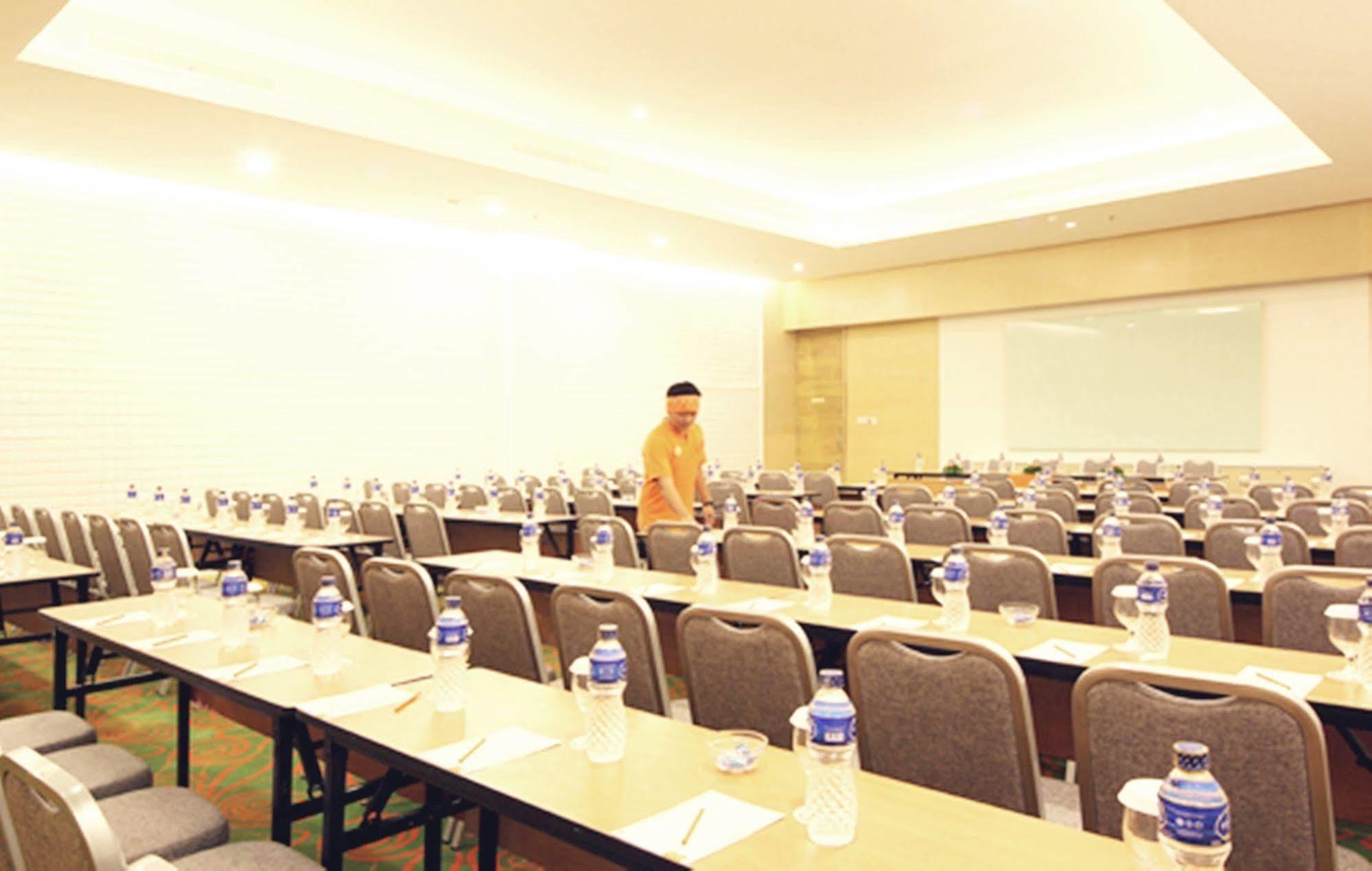 Pop! Hotel Festival Citylink Bandung Eksteriør bilde